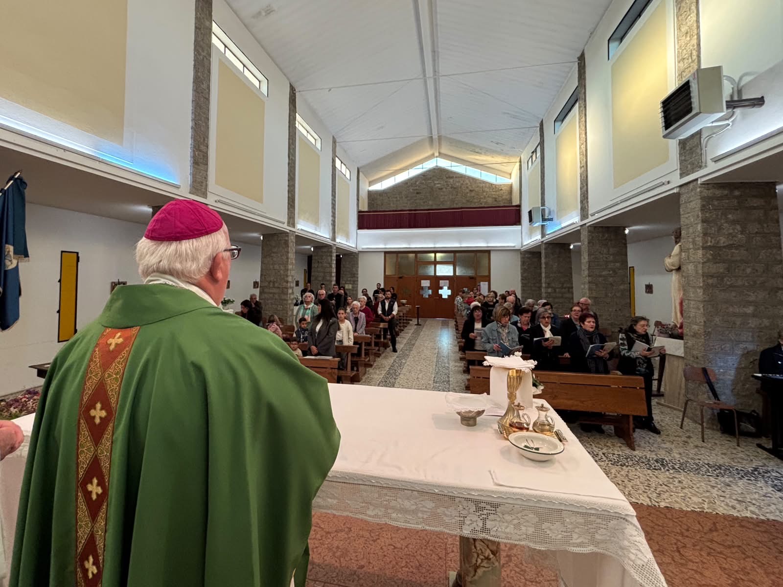 14 ottobre. incontro con la comunità di Monticelli